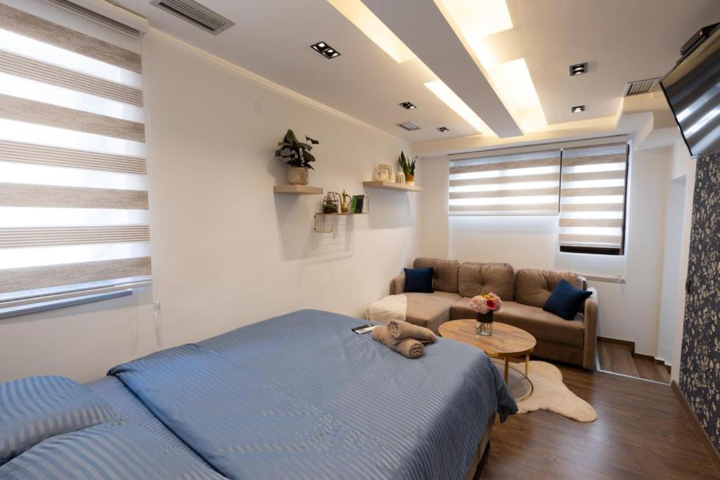 Bonsai Apartment Novi Pazar Exterior foto